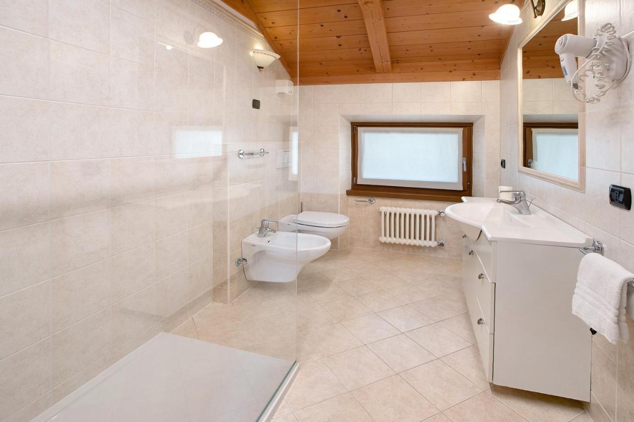 Chalet Anna Botton D'Oro Livigno Exterior foto